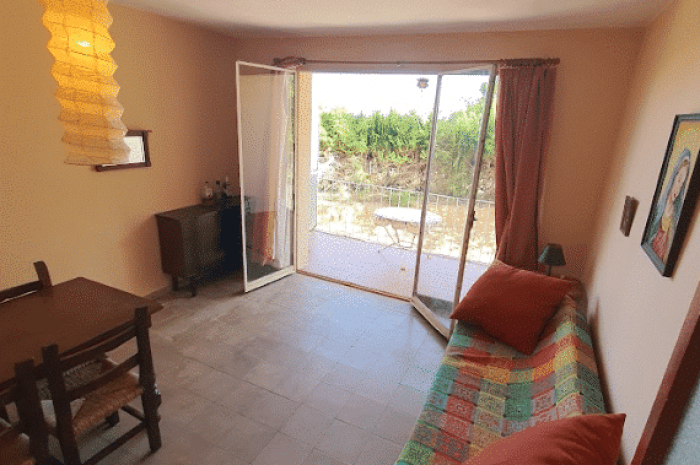 appartement cambrils woonkamer